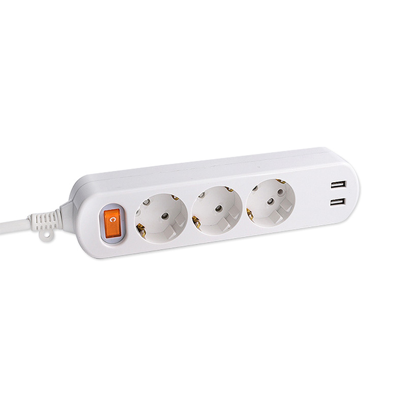 3 فروشگاه سوکت استاندارد اتحادیه اروپا با 2 پورت USB و 1 سوئیچ اصلی 3 فروشگاه سوکت استاندارد اتحادیه اروپا با 2 پورت USB و 1 سوئیچ اصلی